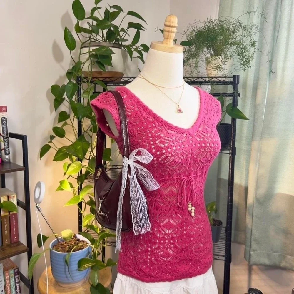 Y2K Pink Crochet Babydoll Top Blouse Size Medium Preppy Boho Fairy w/ Beads - Picture 5 of 8